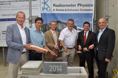 Grundsteinlegung Radiometer Physics 2014