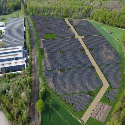 Geplanter Bürgersolarpark Kottenforst aus der Vogelperspektive.