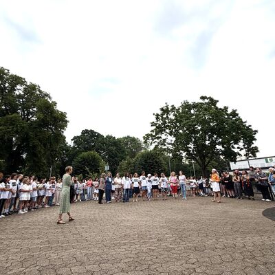 Bild vergr&ouml;&szlig;ern: Verabschiedung zum Schuljahresende 2026